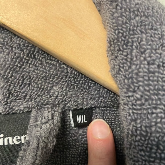 Brooklinen Charcoal Shawl Collar Cotton Bathrobe M/L - Picture 3 of 4